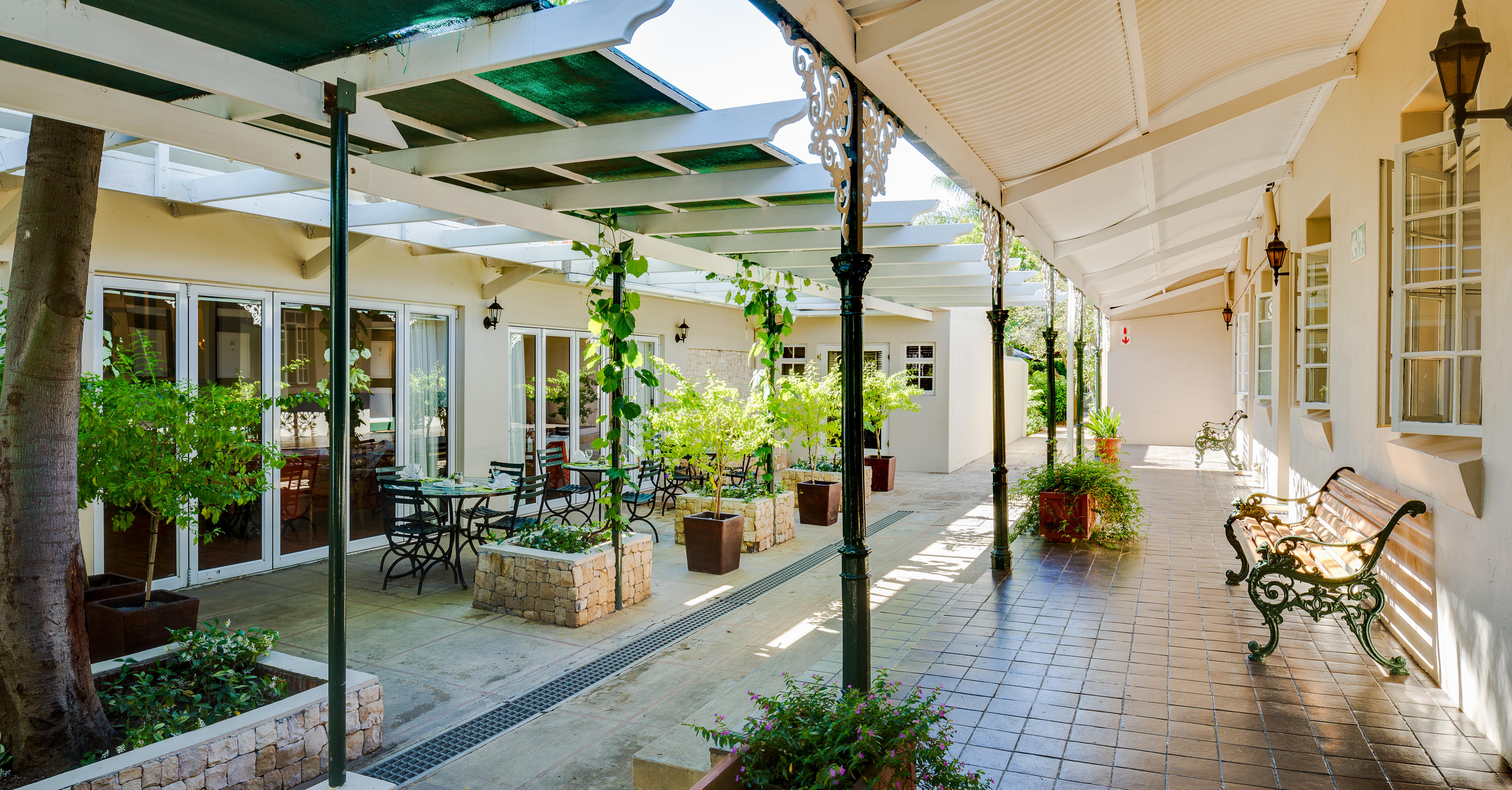 Protea Hotel By Marriott Dorpshuis & Spa Stellenbosch Exterior foto